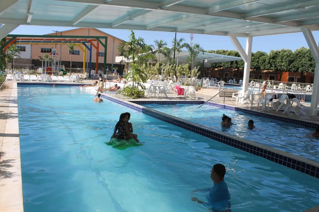 Diroma Fiori Com Um Dia No Acqua Park, Splash E Slide Caldas Novas 0*,